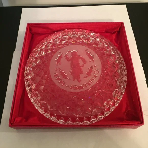 Waterford Crystal “TWELVE DRUMMERS DRUMMING” 1995 Christmas 8" Plate - Picture 4 of 6